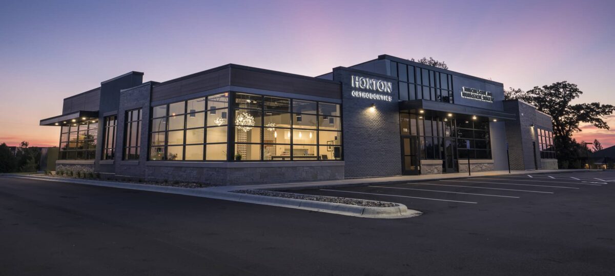 Horton-orthodontics-exterior-building Horton orthodontics at sunset