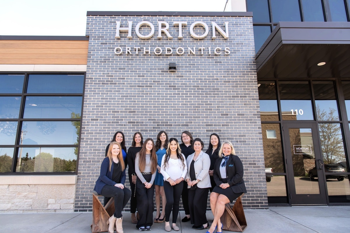 Horton-orthodontics-group-photos-5 Why choose us